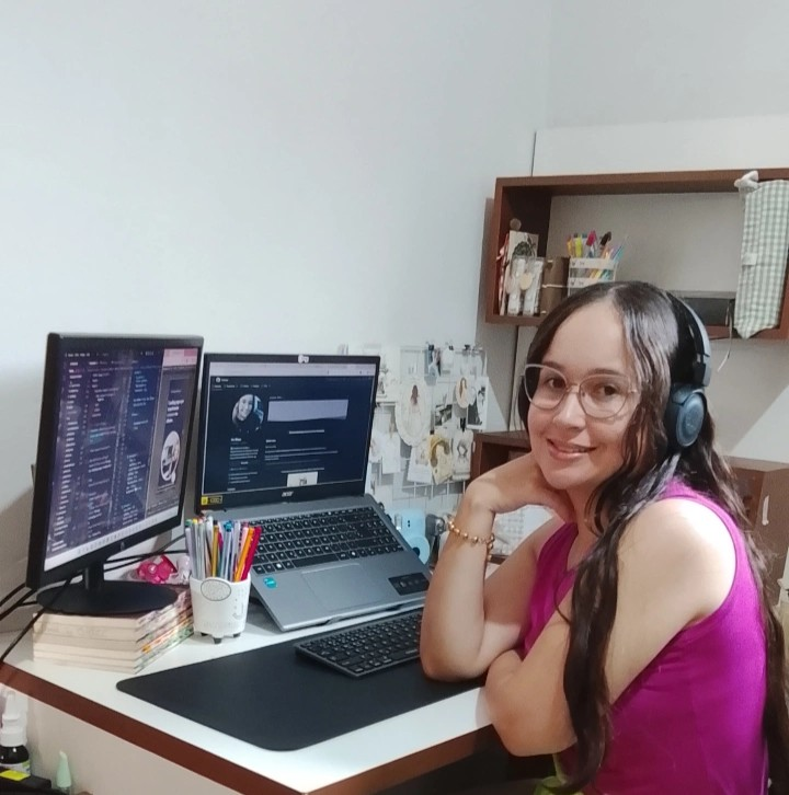 Iris Bispo, desenvolvedora front-end